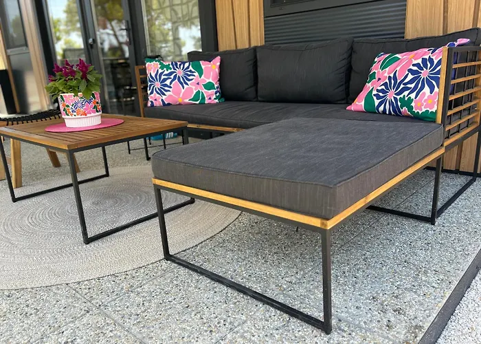 House Olisander Vikendica